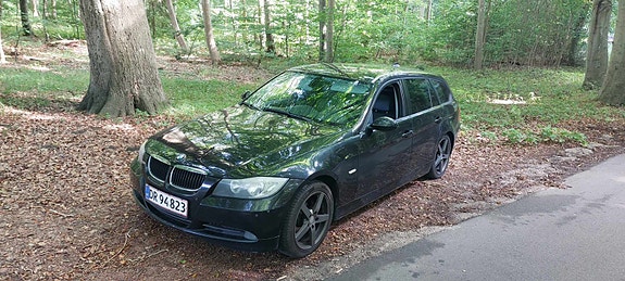 BMW 320i