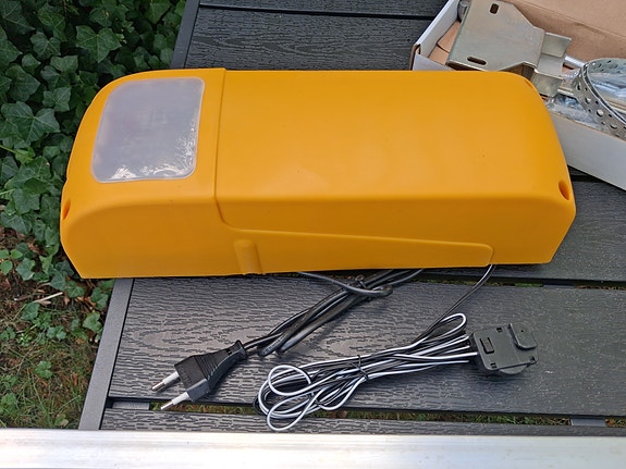 Product image 3 of 9
