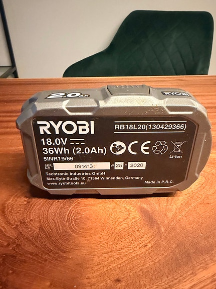 Product image 3 of 3
