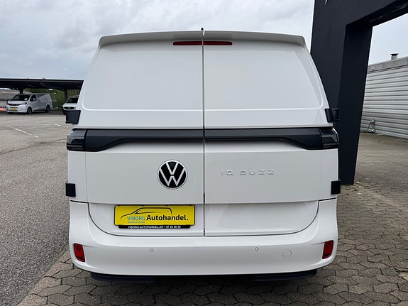 Volkswagen Id. Buzz 2024 photo 5