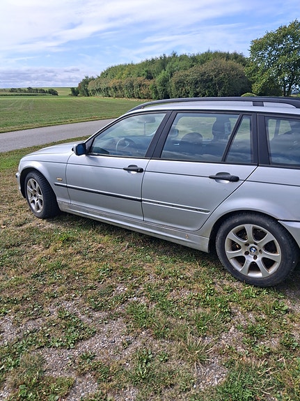 BMW 318i