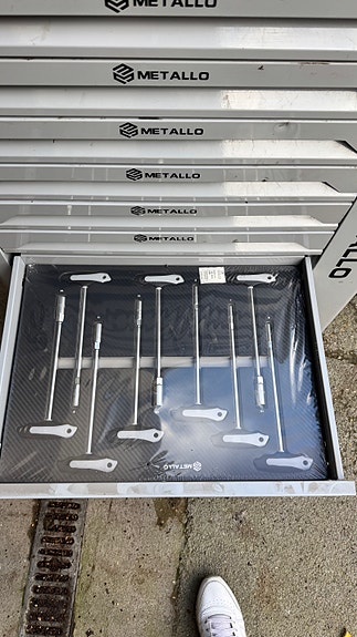 Product image 9 of 10