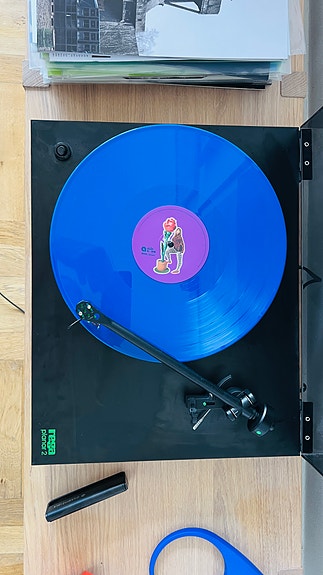 Product image 2 of 9