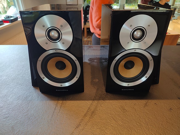 Used B&W CM1 Bookshelf speakers for Sale | HifiShark.com