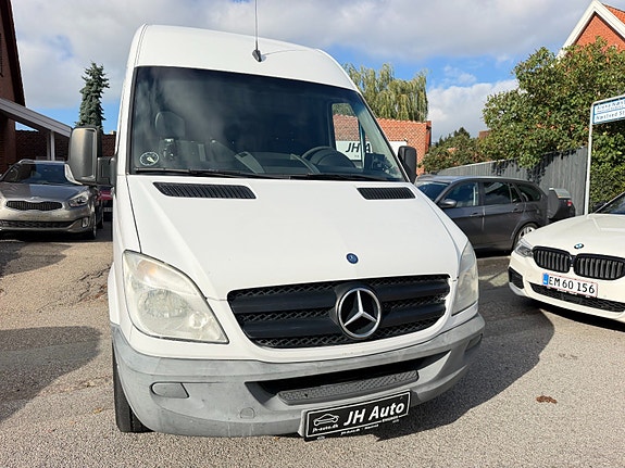 Mercedes Sprinter 318