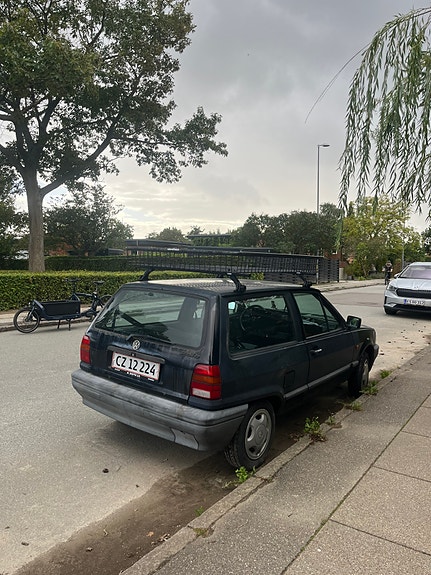 Volkswagen Polo 1994 photo 3