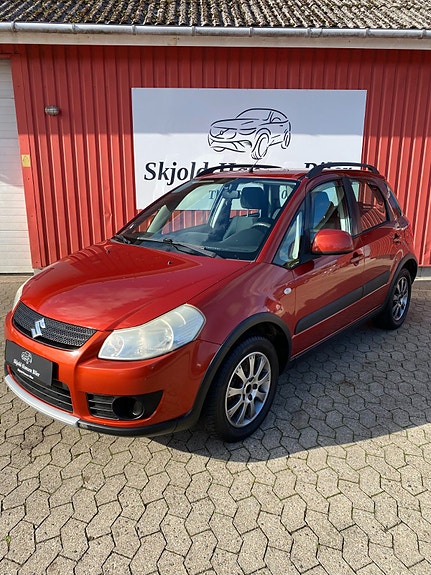 Suzuki SX4