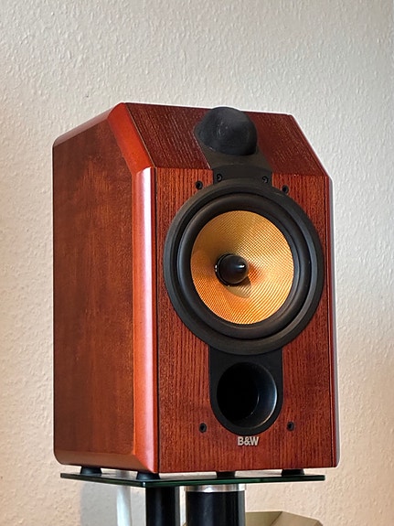 Used B&W CDM1 SE Bookshelf speakers for Sale | HifiShark.com