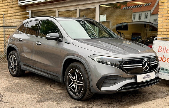 Mercedes EQA250
