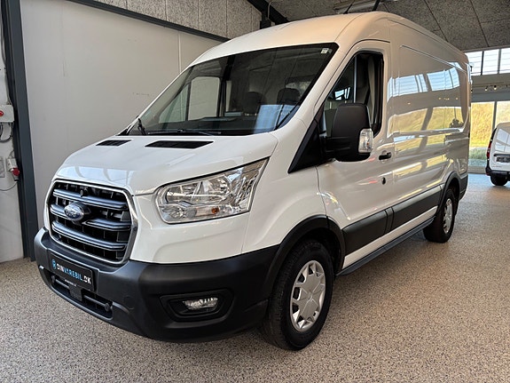 Ford Transit 350 L2 Van