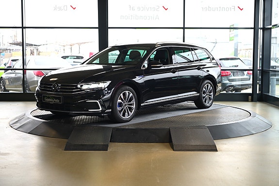 VW Passat