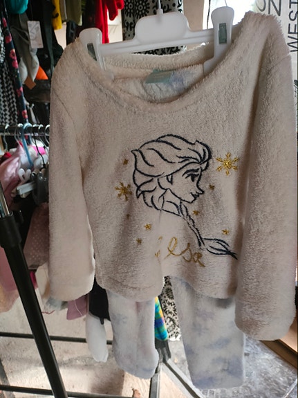 Product image 11 of 16