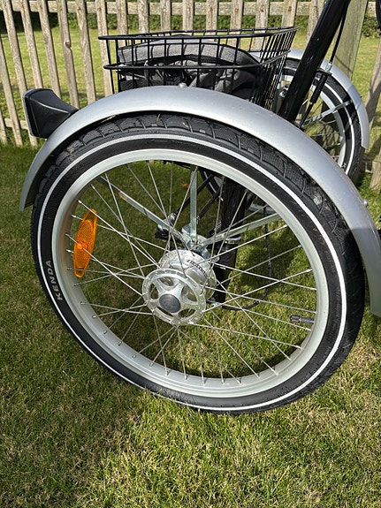 Product image 10 of 16