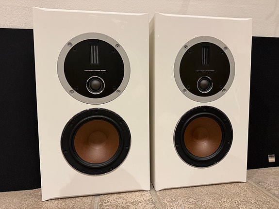 Product image 3 of 11