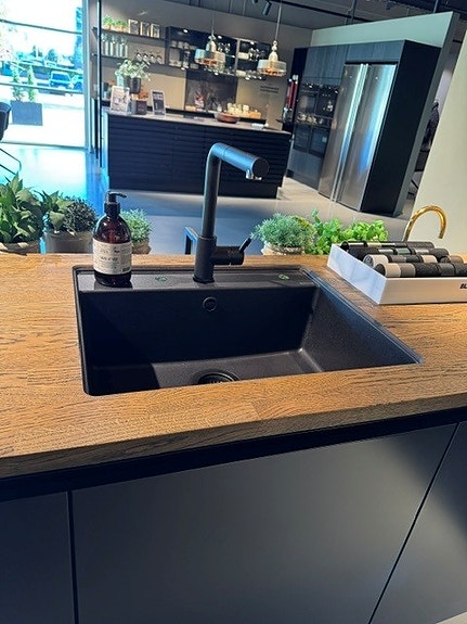 Product image 3 of 12