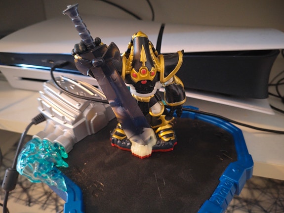 Product image 2 of 4