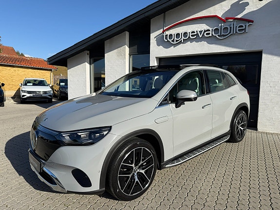 Mercedes EQE500 SUV