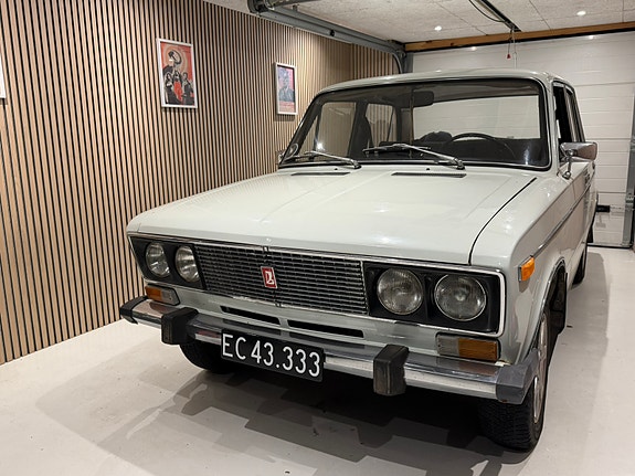 Lada Unknown