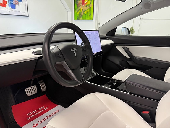 Tesla Model 3 Performance AWD 88 kWh 489ch - Autonomie 530km - Jantes 20" - Régulateur adaptatif
