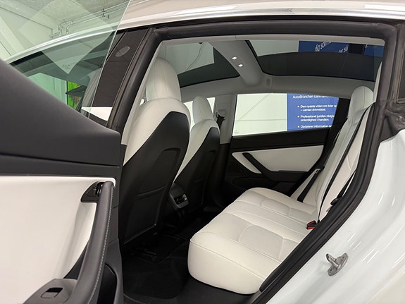 Tesla Model 3 Performance AWD 88 kWh 489ch - Autonomie 530km - Jantes 20" - Régulateur adaptatif
