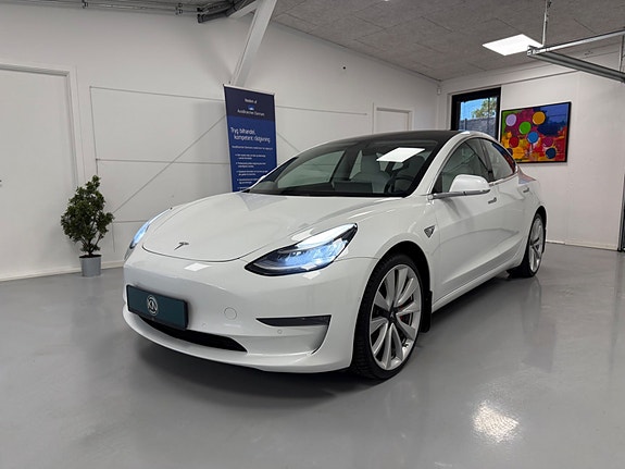 Tesla Model 3 Performance AWD 88 kWh 489ch - Autonomie 530km - Jantes 20" - Régulateur adaptatif