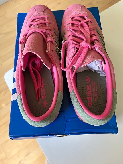 Product image 8 of 9