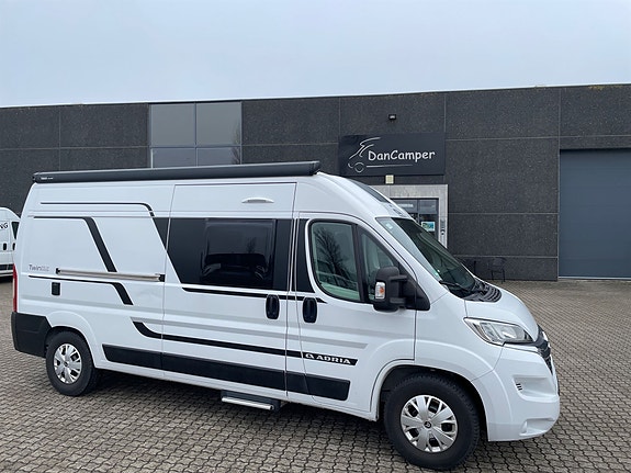 Adria Twin Axess 600 SP