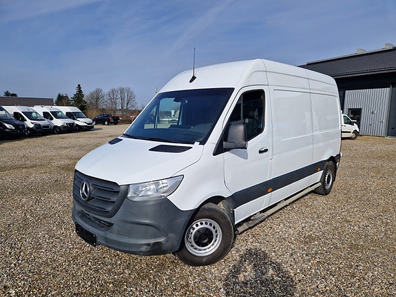 Mercedes eSprinter 312