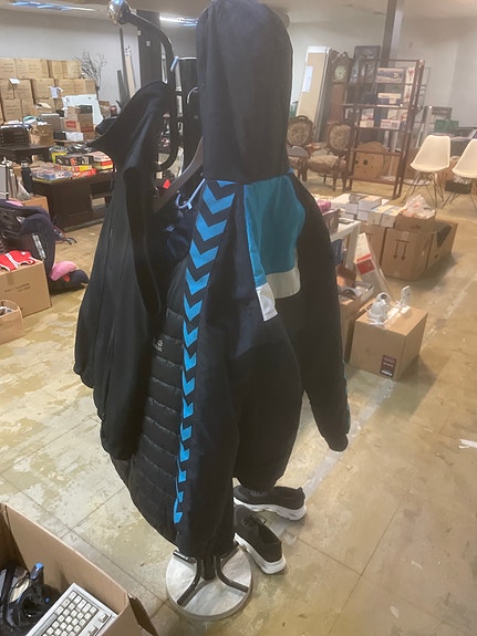 Product image 6 of 9