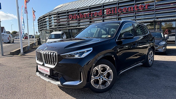 BMW iX1