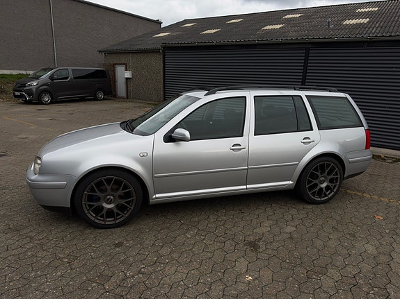 VW Golf IV