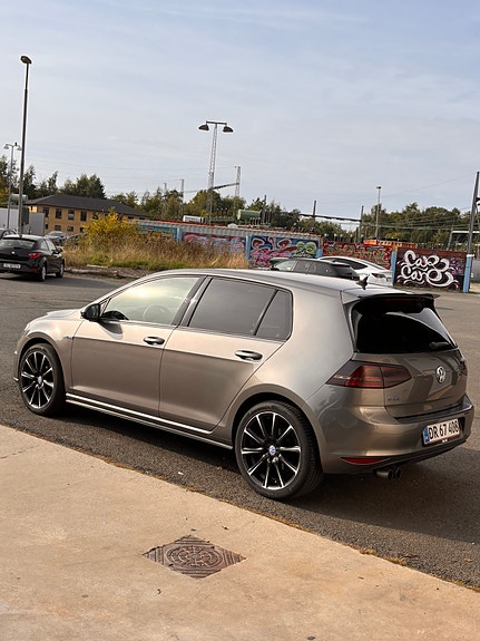 VW Golf VII