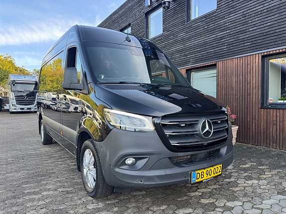 Mercedes Sprinter 319