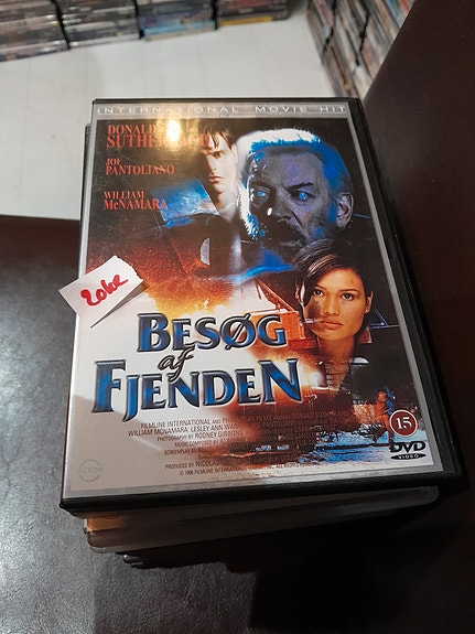 1000 dvd'er - sender gerne - Besøg af fjenden DVD film