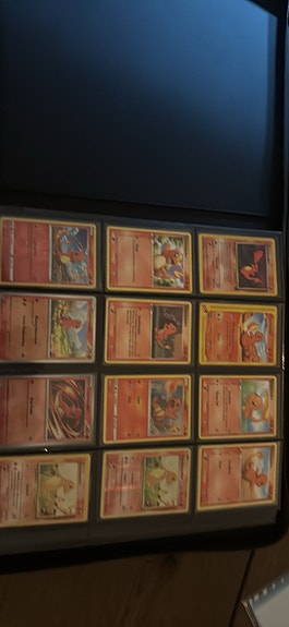 Blande Pokemon kort. Charmander, squirtle, bulbasaur
