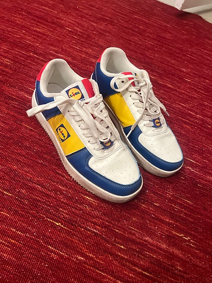 Lidl. Sneakers