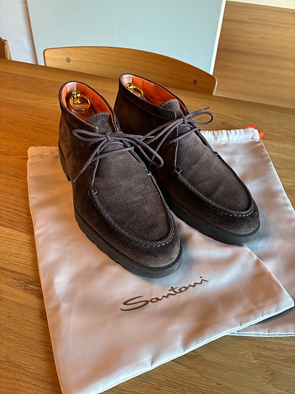 Santoni chukka boots