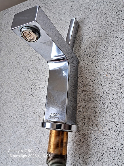 Product image 1 of 6
