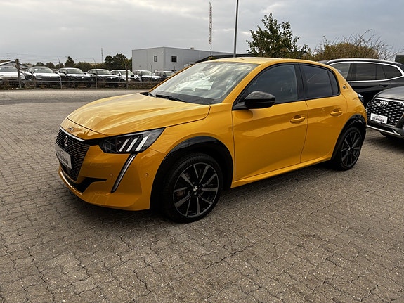 Peugeot e-208