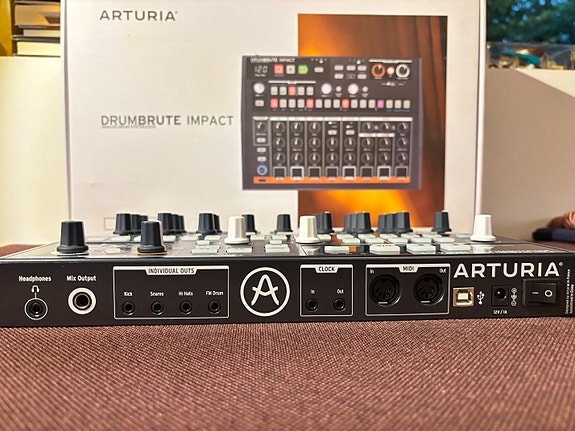 Product image 2 of 4