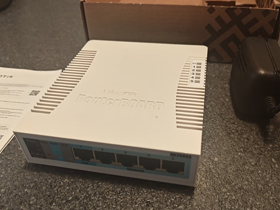 Product image 1 of 4