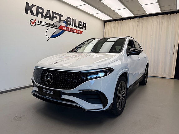 Mercedes EQA250+