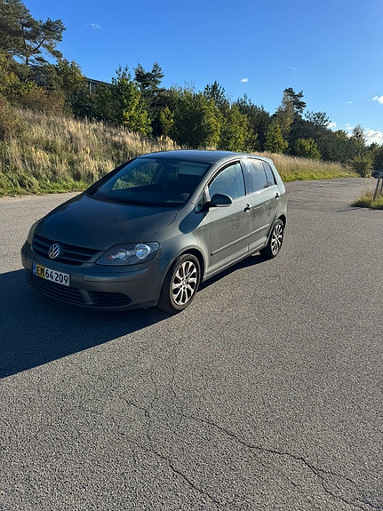 VW Golf V