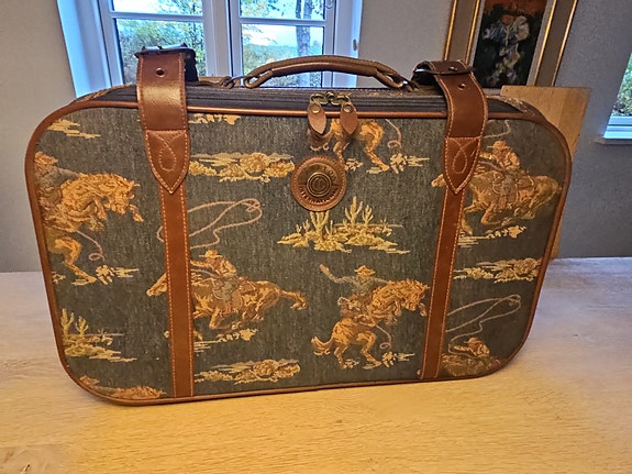 Product image 1 of 10