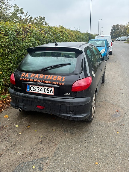 Peugeot 206