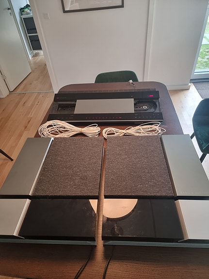 Bang & Olufsen stereopakke med anlæg og højtalere