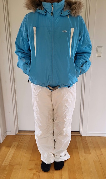 Product image 1 of 3