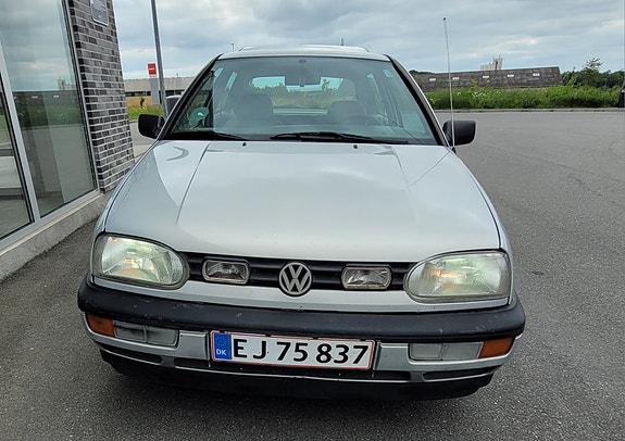 VW Golf III