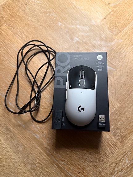 Product image 1 of 3