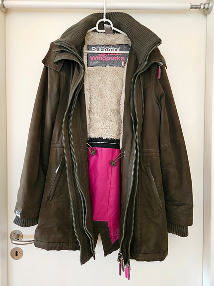 Superdry Windparka vinterjakke L khaki dame